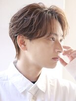 フェザーパーマセンターパートニュアンスパーマ韓国マッシュ黒髪