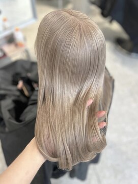 ペレ 梅田(PELE) ミディアムヘア/暗めカラー/グランマッシュ/梅田