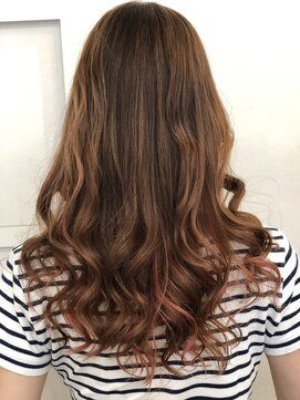 ヘアーブティック にし　NISHI ピンクグラデーション