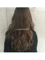 ネイミーズ 横浜関内(nameiz.)&nbsp;【横浜美容室ネイミーズ】細かめハイライトアッシュベージュ