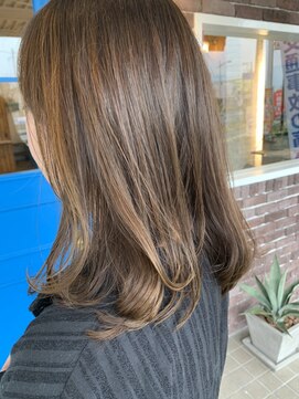 アズグロウヘアー(AS GROW HAIR) ニュアンスハイライト×プラチナ【長嶺/髪質改善/縮毛矯正】