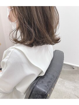 ガーランドウメダ(Garland umeda) アディクシーカラー＿＿グレーベージュ 00050099