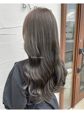 ブランコ レインボー店(blanco) オリーブベージュ