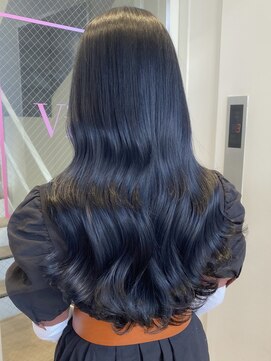 バイオレット ナゴヤ(Violet Nagoya) 【Violet】ブリーチ無しで叶えられるブルーブラック♪