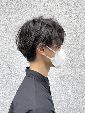 カゼ ダイカンヤマ Kaze DAIKANYAMA 柔らかパーマのメンズショート