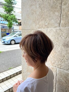 ロク 白楽(rocu) 前髪/マチルダボブ/ピンクベージュインナー/グレージュ[白楽駅]