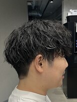 フイ 代々木(Hui)&nbsp;メンズ/アップバング/ツーブロックマッシュ/束間ショート/波巻き