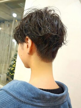 シャロン(SHARON) 【SHARON原宿】刈り上げショート×パーマ