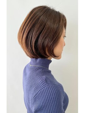 ハートボックス 四谷店(Heart box) 丸みのある大人ショートスタイル