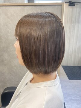 ベルエ(Belle) ベージュカラーボブ