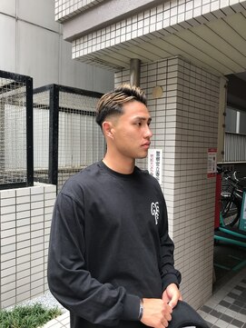 ウェルネス(Wellness) 七三フェードパーマ