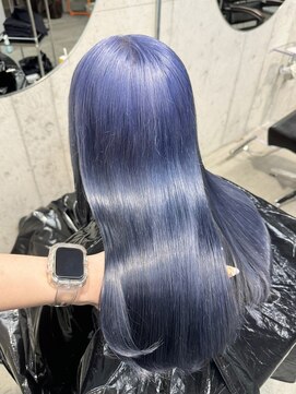 リル ラウム 原宿(LiL Raum) ブルーラベンダー/原宿ブリーチ/ダブルカラー/レイヤーカット