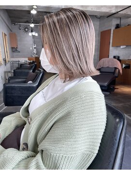 モルト 麻生(molt) バレイヤージュ ボブ