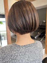 フリー(Free)&nbsp;20代30代40代50代似合わせハッシュカットエンドカラーピンク