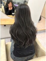 チザン(TIZAN) ブリーチなしダブルカラー×暗髪グレージュロング