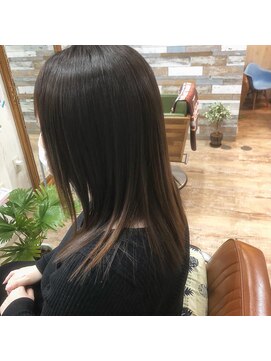 ハウオリ ヘアーワークス(Hauoli hair works) 極上ツヤツヤ柔らかストレート