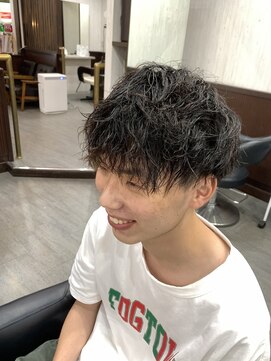 ビビッド ルーア(vivid R) ツイストスパイラルパーマ