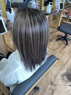 ルッカヘアガーデン バイ ラッシュゴールド(RUCCA HAIR GARDEN by LUSH GOLD) バレイヤージュ