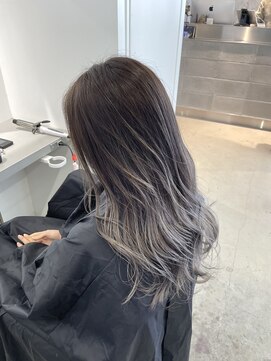 エイト 難波店(EIGHT namba) 【外国人風】半永久的にワンカラーで復活するバレイヤージュ♪