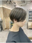 刈り上げ前下がりショート
