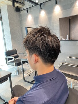 スタッド 松戸(stud. Men‘s) ショートアップバング