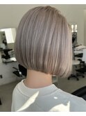 保存必須【海外風ハイトーンボブ】ミルクティーグレージュ