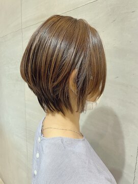 グラム バイ レイエレガンス(glam by REIELEGANCE) くびれショート/大人可愛いショート