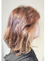 松本平太郎美容室 吉祥寺パートファイブ(PART5) ロブウェーブ。イノアカラー×イヤリングカラー
