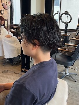 インデペンデンス(independence) 大人男性にもお勧め◎ウェーブマッシュ