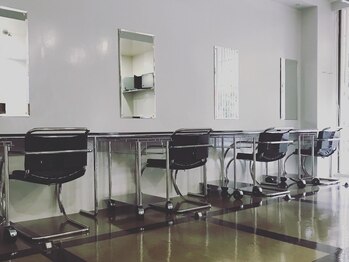 ワップヘアー(W.A.P-hair)の写真/《近鉄四日市徒歩3分》髪質の変化は、美しさの伸びしろ。魅力を最大限に引き出すオーダーメイドカット♪