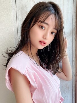 ラルユー 金山(LallYou) 30代40代に人気！後れ毛がかわいいくびれヘアシャギーレイヤー