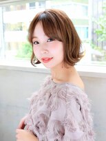 ルティア(Lutia) 外ハネ ショートボブ アッシュカラー★★