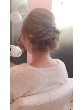 サロンドパール(Salon de Pearl) お着物ヘアー