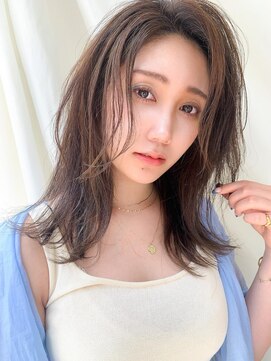 スウィープ 平尾(sweep) 【豊塚】ブルベ夏/レイヤーカット/外ハネウルフ(sweep)