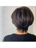 女性らしいショートスタイル
