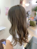 ビィーワンイースト(Be 1 EAST)&nbsp;ミルクティー×ホワイトグレージュ【＃髪質改善＃ヘアケア】