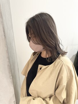 ヨーク(YOKE) YOKE 20代30代大人ボブ切りっぱなしボブケアブリーチグレージュ