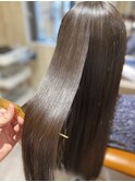 大人かわいい光り輝く髪質改善ヘアエステ小顔美髪グレージュ