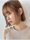ショートカットショートボブミルクティーベージュカラー前髪あり