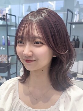 ビューネオ(VIEW NEO) くびれミディアム/レイヤー/韓国ヘア/くびれヘア/谷町四丁目