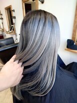 ハーツ(Heart's)&nbsp;白髪ぼかしバレイヤージュ