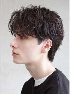 レタッチ バイ フィフス 天神大名(RETOUCH by fifth) シャドウパーマスパイラルパーマツーブロックメンズパーマ束感