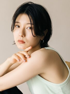 ミット バイ ツリー 吉祥寺(mit by tree) フェザーショートセンターパートかきあげバンググレーアッシュ