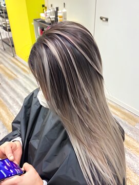 ストゥー(StueW.) コントラストバレイヤージュ/髪質改善/白髪ぼかし