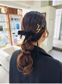 ポニーテール/ローポニー早朝OK/結婚式/金箔アレンジ/ミディアム