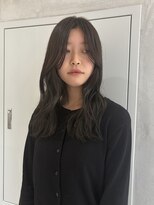 ヨーク(YOKE)&nbsp;【YOKE】アッシュオリーブグレージュレイヤーロング顔周りカット