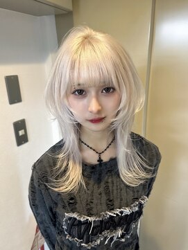 モニカ 栄店(MONIQA) ホワイト