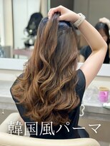 アミー 池袋(Ammy) パーマ/韓国風パーマ/コテ巻き風パーマ/レイヤーカット/池袋