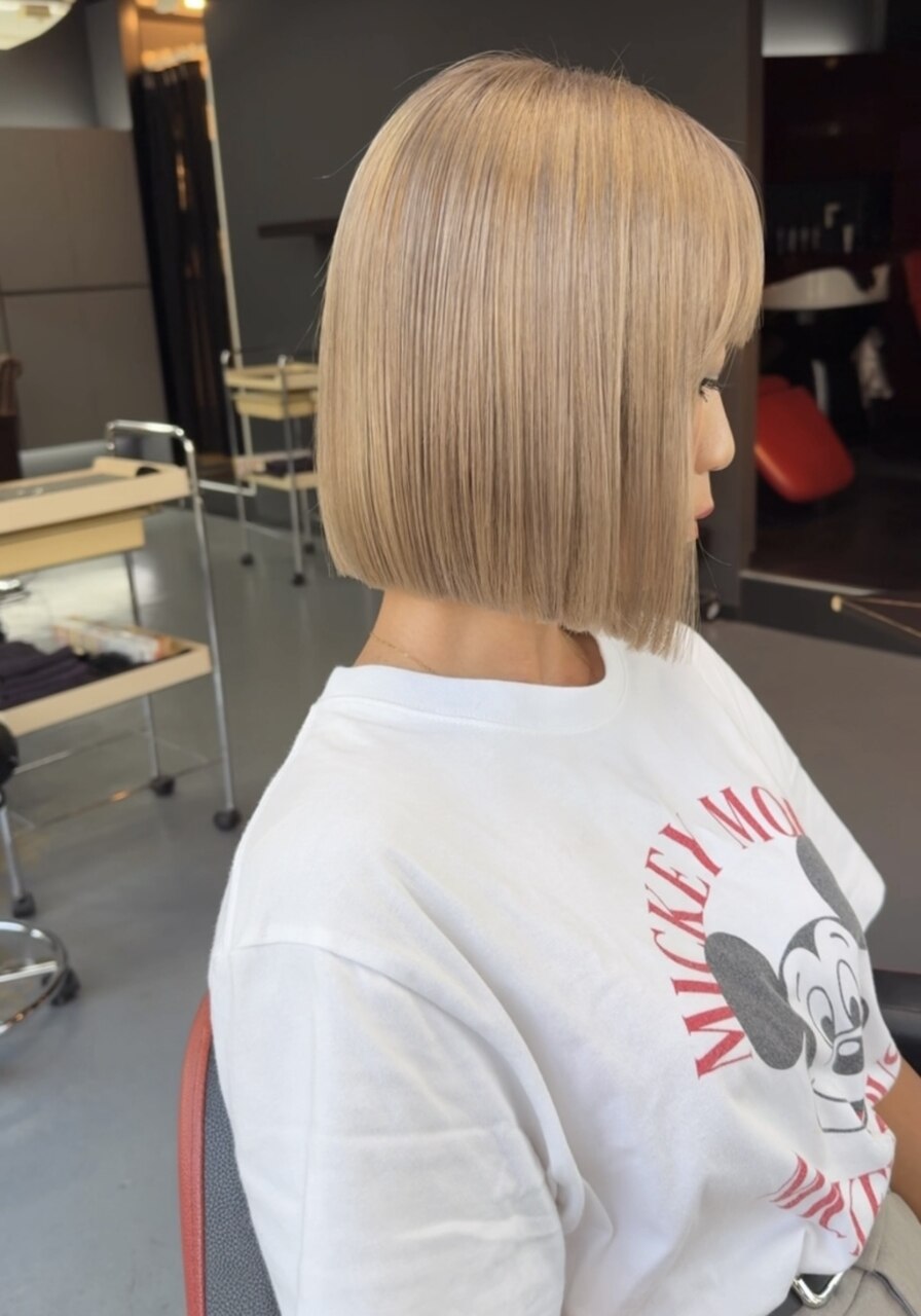 【ケアブリーチ使用】ケアダブルカラー+カット+トリートメント\19,000