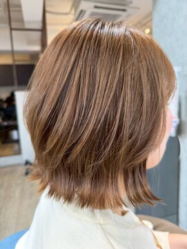 エーアイ 駒込店(Ai) 20代30代におすすめ小顔見せくびれレイヤー外はねボブディ